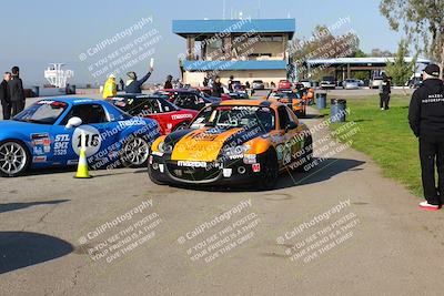 media/Feb-25-2024-CalClub SCCA (Sun) [[3c767ec4f8]]/Group 1/Race (Start Finish)/